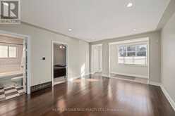 945 COLBORNE STREET | London Ontario | Slide Image Nine
