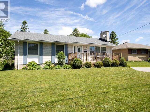 716 MONSARRAT AVENUE London Ontario, N5Y 4M9 - 2 Bedrooms Home For Sale