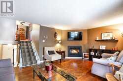 70 CHIDDINGTON GATE | London Ontario | Slide Image Three