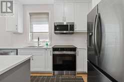 8-7966 FALLON DRIVE | Lucan Biddulph Ontario | Slide Image Ten