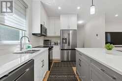 8-7966 FALLON DRIVE | Lucan Biddulph Ontario | Slide Image Twelve