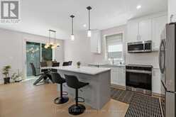 8-7966 FALLON DRIVE | Lucan Biddulph Ontario | Slide Image Nine