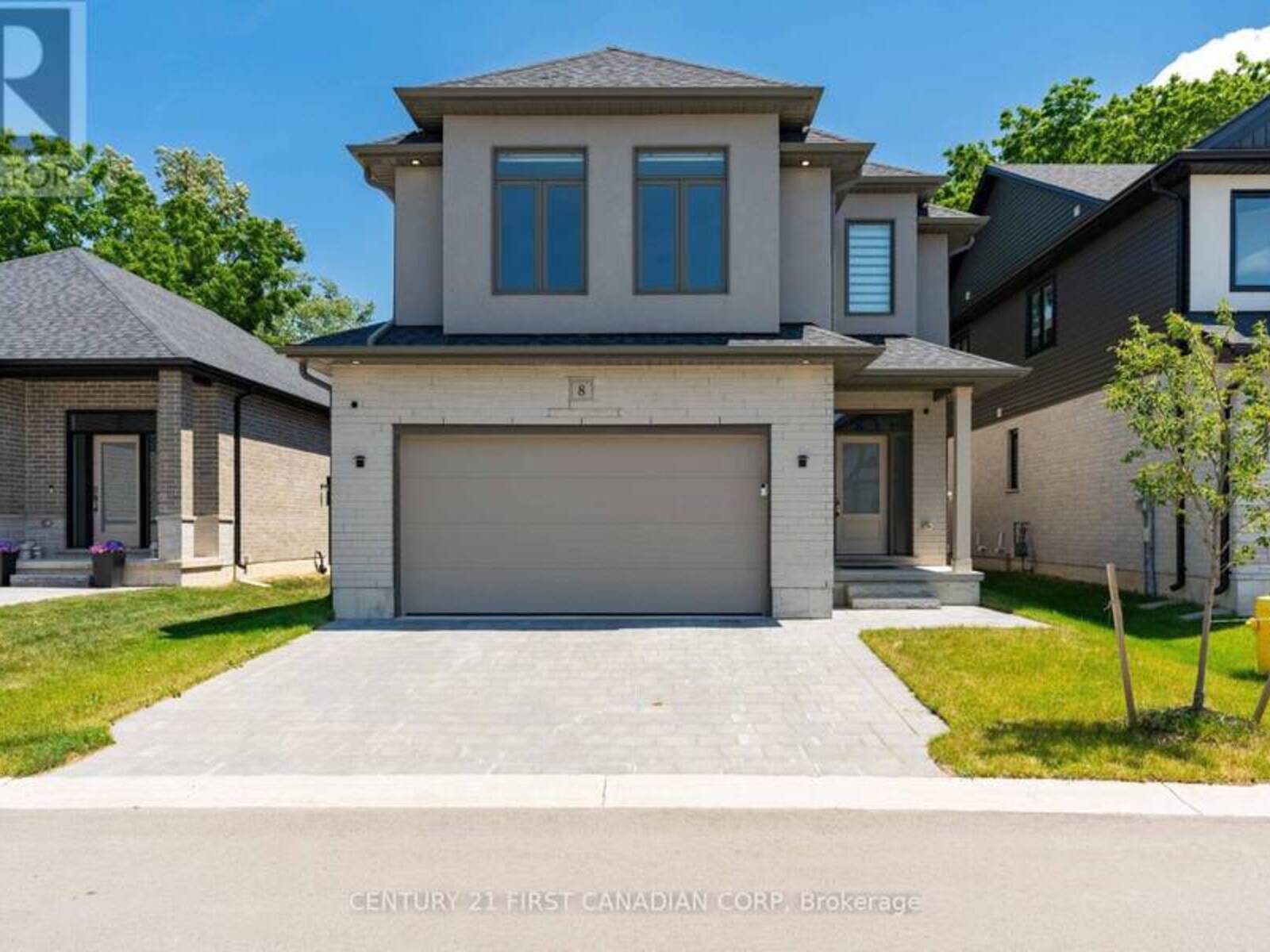 8-7966 FALLON DRIVE, Lucan Biddulph, Ontario N0M 1V0