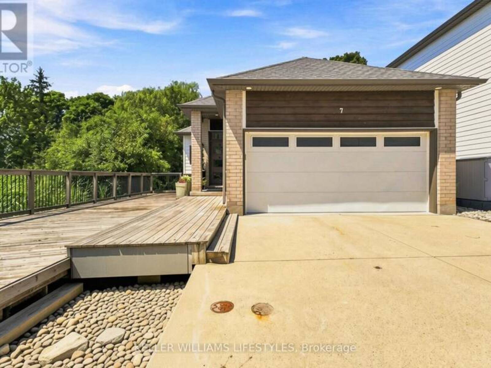 7 - 727 APRICOT DRIVE, London, Ontario N6K 5A7