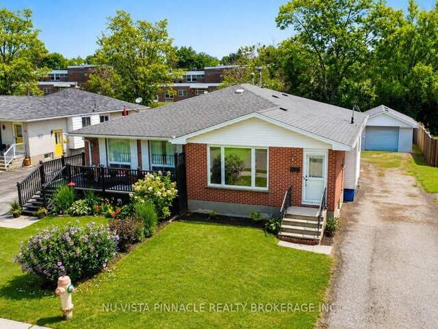 15 GREGORY PLACE St. Thomas Ontario, N5R 4S4 - 5 Bedrooms Home For Sale