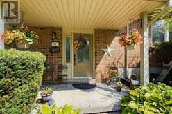 91 ST CLAIR COURT | London Ontario | Slide Image One
