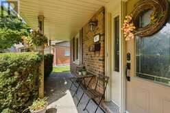 91 ST CLAIR COURT | London Ontario | Slide Image Eight