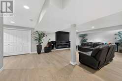 135 PLANE TREE DRIVE | London Ontario | Slide Image Thirty-one