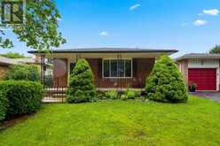 99 MURIEL CRESCENT | London Ontario | Slide Image Three