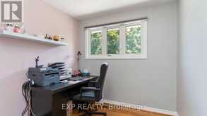 295 TWEEDSMUIR AVENUE | London Ontario | Slide Image Fifteen