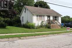 31 MYRTLE STREET | Aylmer Ontario | Slide Image Three