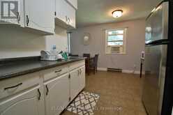20 TECUMSEH STREET | St. Thomas Ontario | Slide Image Eight