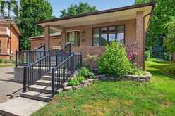 27 STIRRUP COURT | London Ontario | Slide Image Two