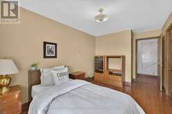 27 STIRRUP COURT | London Ontario | Slide Image Nine
