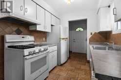 23 GOODMAN DRIVE | London Ontario | Slide Image Thirteen