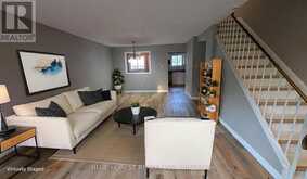 116 - 51 SHOLTO DRIVE | London Ontario | Slide Image Eight