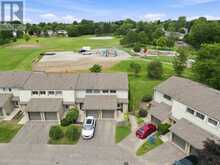 193 DEVERON CRESCENT | London Ontario | Slide Image Four