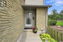 193 DEVERON CRESCENT | London Ontario | Slide Image Eight