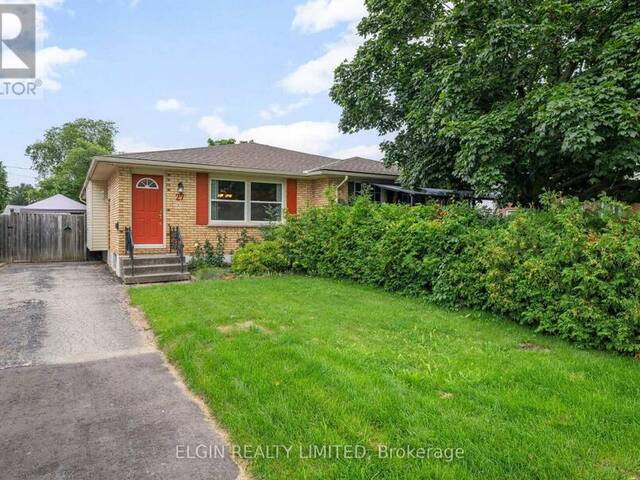 27 VANIER PLACE St. Thomas Ontario, N5R 5L2 - 2 Bedrooms Home For Sale