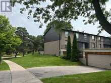 757 BERKSHIRE DRIVE | London Ontario | Slide Image Six
