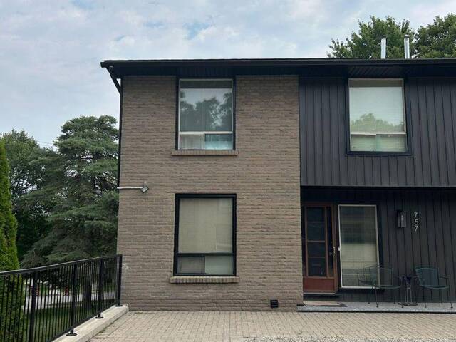 757 BERKSHIRE DRIVE London Ontario, N6J 3B5 - 4 Bedrooms Condo For Sale