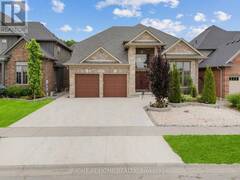 624 SUPERIOR DRIVE London Ontario, N5X 0M2