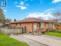 54 BRENNAN DRIVE N Strathroy-Caradoc Ontario, N7G 3S3
