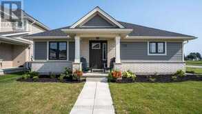 138 RENAISSANCE DRIVE | St. Thomas Ontario | Slide Image Three