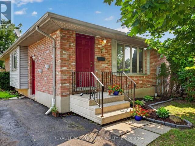 7 FANJOY DRIVE St. Thomas Ontario, N5R 6B2 - 3 Bedrooms Home For Sale