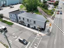 697 HALE STREET | London Ontario | Slide Image Two
