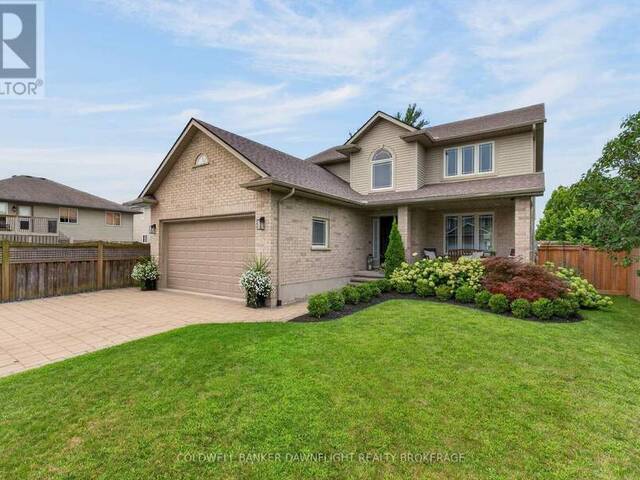 7 FINCH STREET North Middlesex Ontario, N0M 1A0 - 4 Bedrooms Home For Sale