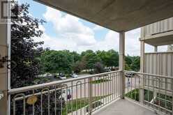 307 - 511 GAINSBOROUGH ROAD | London Ontario | Slide Image Eighteen
