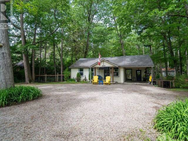 263 ONTARIO STREET S Grand Bend Ontario, N0M 1T0 - 2 Bedrooms Home For Sale