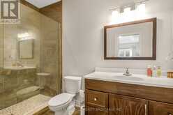 10 - 19 HILLSIDE DRIVE E | Niagara-on-the-Lake Ontario | Slide Image Ten