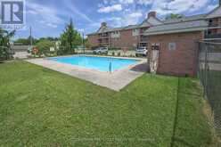 52 - 136 CONWAY DRIVE | London Ontario | Slide Image Seventeen
