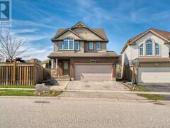 546 MAPLEWOOD LANE London Ontario, N6H 0A7