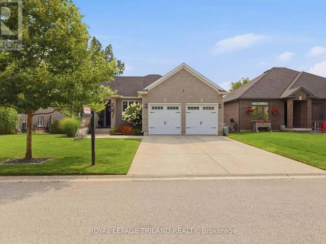 57 CAVERHILL CRESCENT Komoka Ontario, N0L 1R0 - 4 Bedrooms Home For Sale