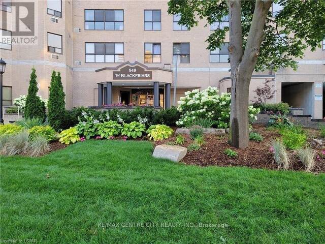 203 - 549 RIDOUT STREET N London Ontario, N6A 5N5 - 2 Bedrooms Condo For Sale