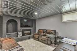 425 QUEEN STREET | Lucan Biddulph Ontario | Slide Image Twenty-four