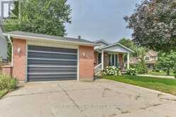 425 QUEEN STREET | Lucan Biddulph Ontario | Slide Image Three