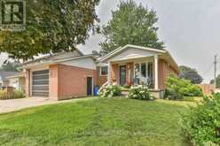 425 QUEEN STREET | Lucan Biddulph Ontario | Slide Image Four