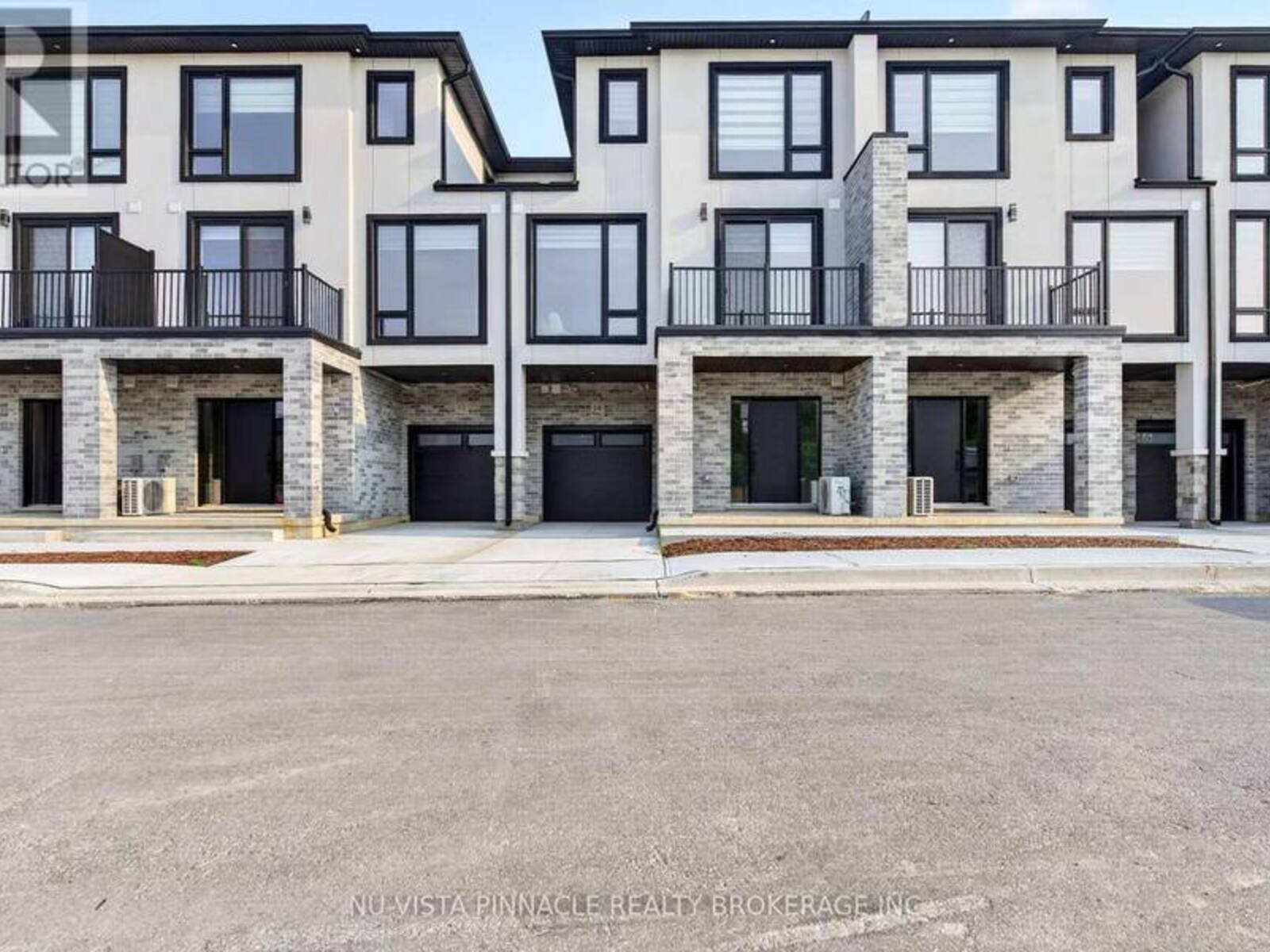 14 - 3103 PETTY ROAD, London, Ontario N6L 0K1