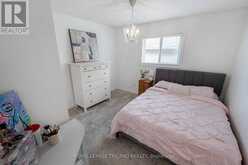 446 SOUTH LEAKSDALE CIRCLE | London Ontario | Slide Image Thirty-one
