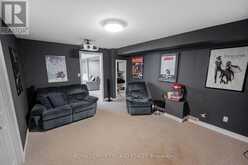 446 SOUTH LEAKSDALE CIRCLE | London Ontario | Slide Image Forty-two