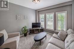 446 SOUTH LEAKSDALE CIRCLE | London Ontario | Slide Image Five