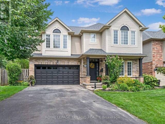 446 SOUTH LEAKSDALE CIRCLE London Ontario, N6M 1K4 - 4 Bedrooms Home For Sale