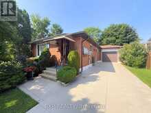 82 LACEY CRESCENT | London Ontario | Slide Image Thirty