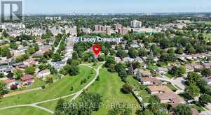 82 LACEY CRESCENT | London Ontario | Slide Image Five