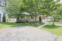 288 CONCORD DRIVE | Grand Bend Ontario | Slide Image Four