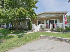 288 CONCORD DRIVE Grand Bend Ontario, N0M 1T0